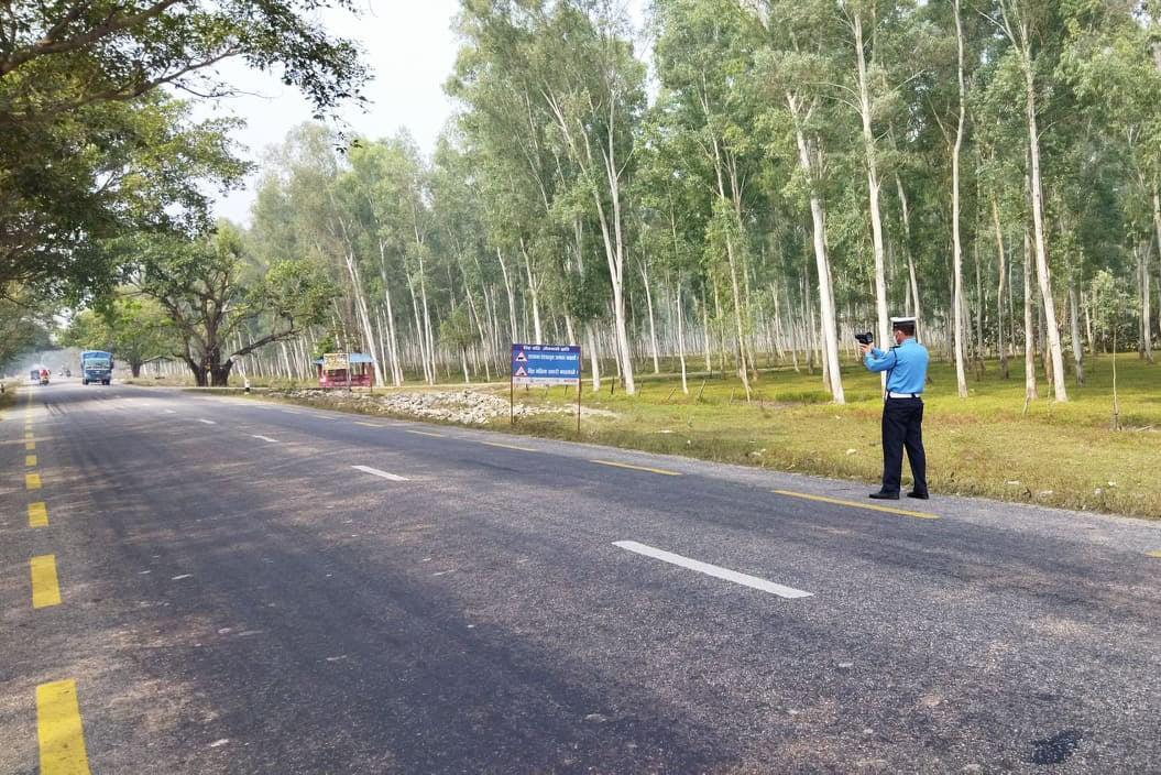 दुर्घटना न्यूनीकरणको उपाय खोज्दै प्रहरी