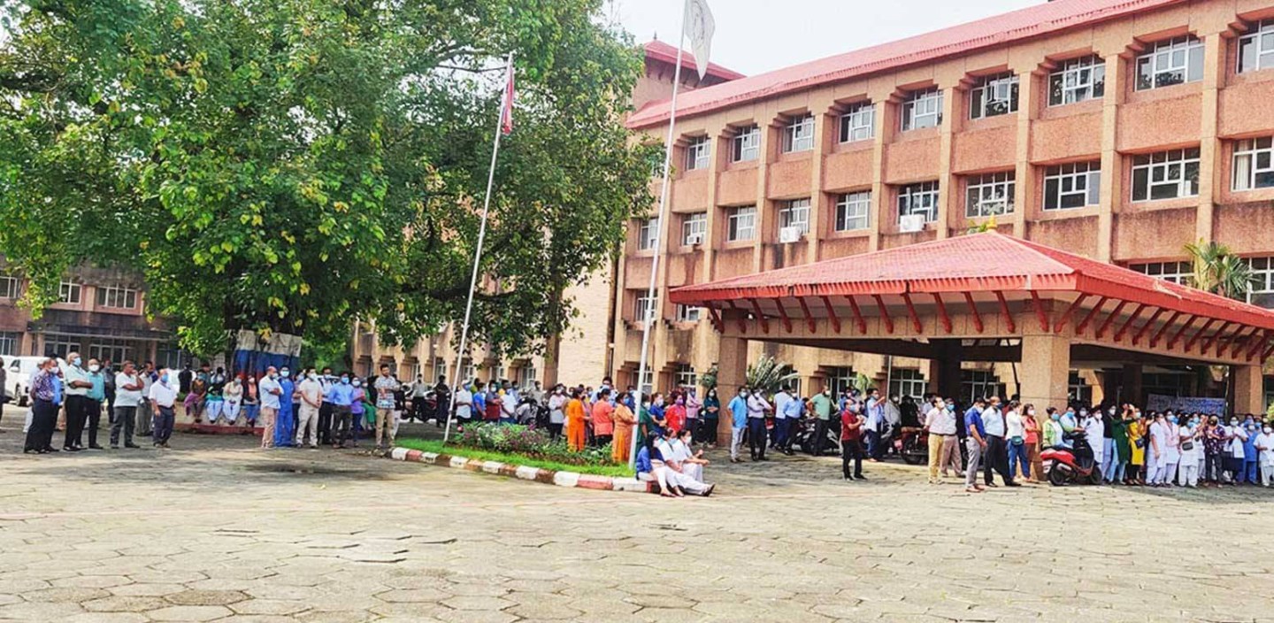 धरानको बीपी प्रतिष्ठानमा आन्दोलनकारीविरुद्ध अवहेलना मुद्दा