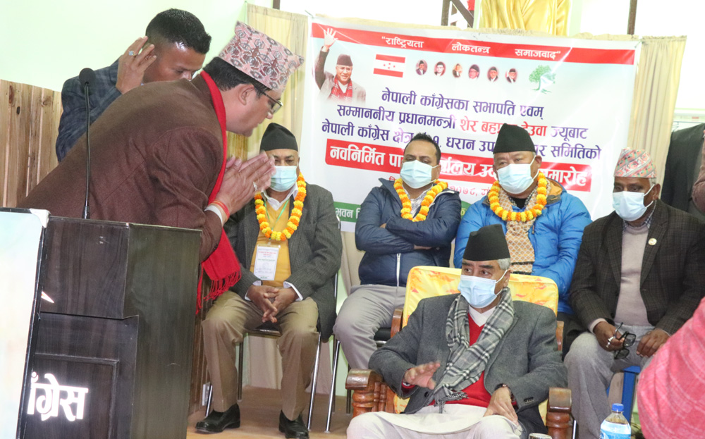 धरानको मुख्य सडकः तीनकुनेबाट बाइपास !