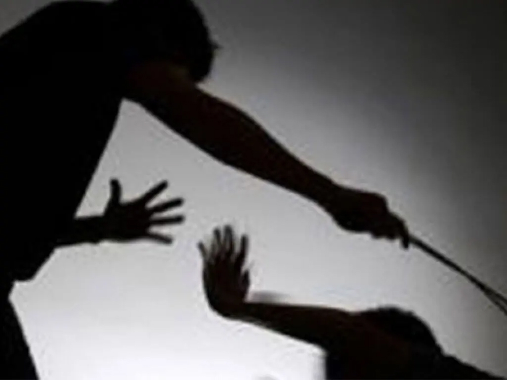 पाइपले कुटपिट गरी श्रीमतीको हत्या
