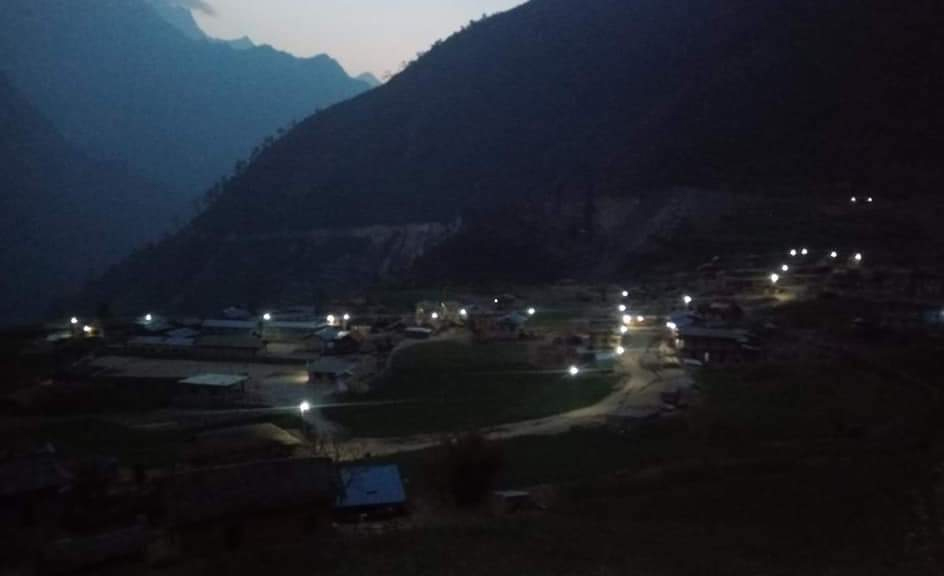 साढे ५२ लाख ग्राहकको घरमा पुग्यो बिजुली