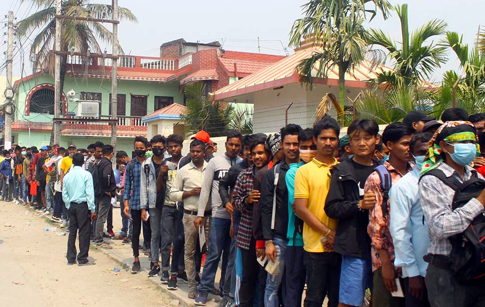 प्रदेश १ मा म्यादीमा प्रहरीमा लर्को