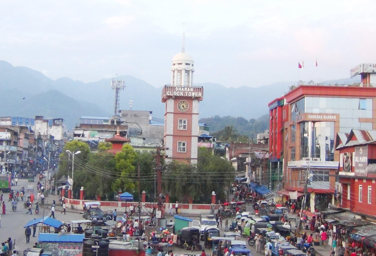 केन्द्रको भागबण्डाअनुसार धरान उपमहानगरपालिकाको मेयर कांग्रेसलाई, उपमेयर माओवादीलाई (सहमतिपत्रसहित)