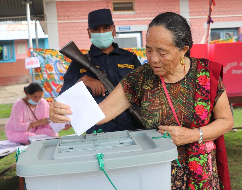 धरानमा आधा बढी मत खस्यो