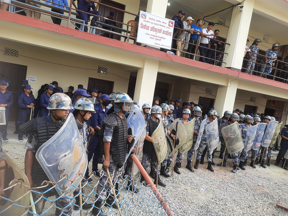 धरानमा विवादले रोकिएको मतगणना कार्य थालियो