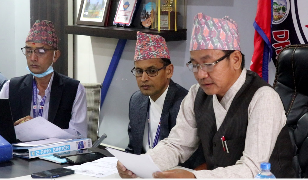 धरानमा स्कुले पाठ्यक्रममा ट्राफिक नियम अध्यापन थालिने मेयर साम्पाङको घोषणा