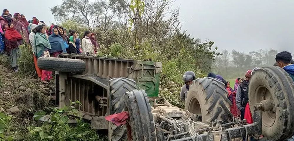 बसन्तपुरनजिक ट्याक्टर दुर्घटना हुँदा महिलाको मृत्यु
