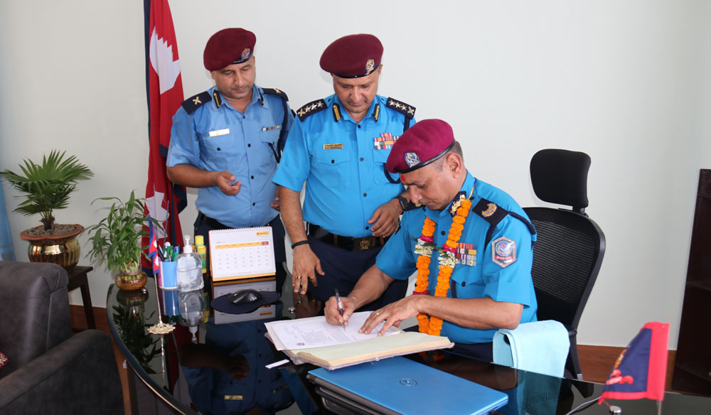 प्रदेश १ प्रहरी प्रमुखमा गिरी आए