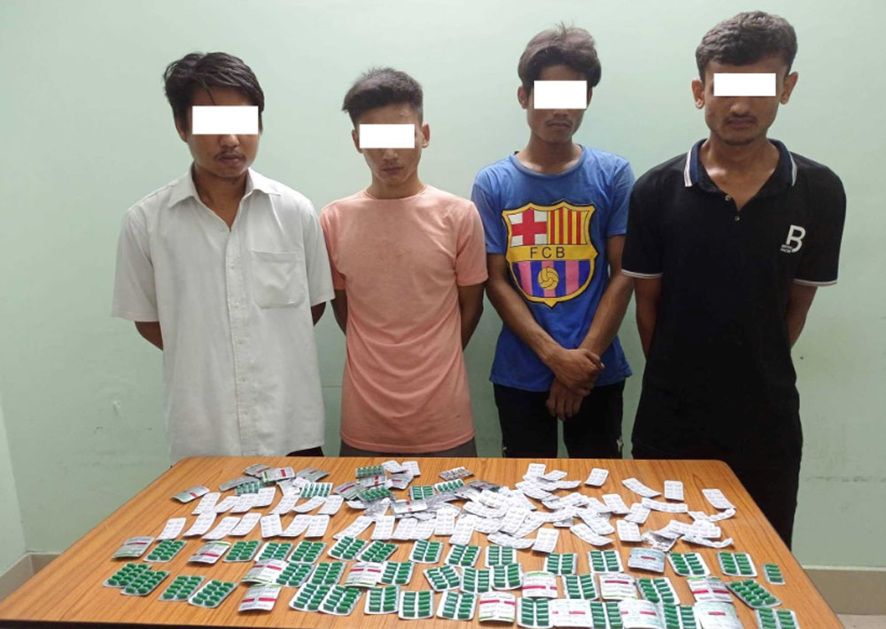 लागूऔषधसहित चारजना समातिए