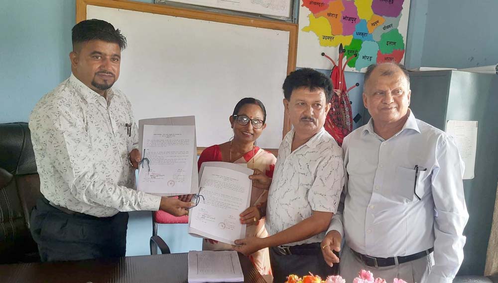नागरिकलाई निःशुल्क रगत दिँदै गाउँपालिका