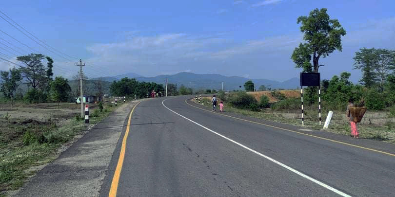 कोशी लोकमार्ग: आधा काम सकियो