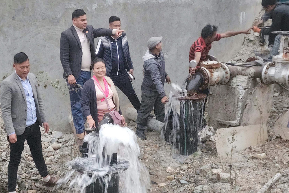 हलेसी पम्पिङ खानेपानी आयोजनाको काम अन्तिम चरणमा पुगेको