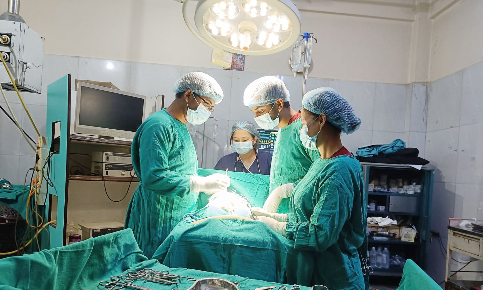 नोबेल अस्पतालमा २७ दिनको नवजात शिशुको जटिल शल्यक्रिया
