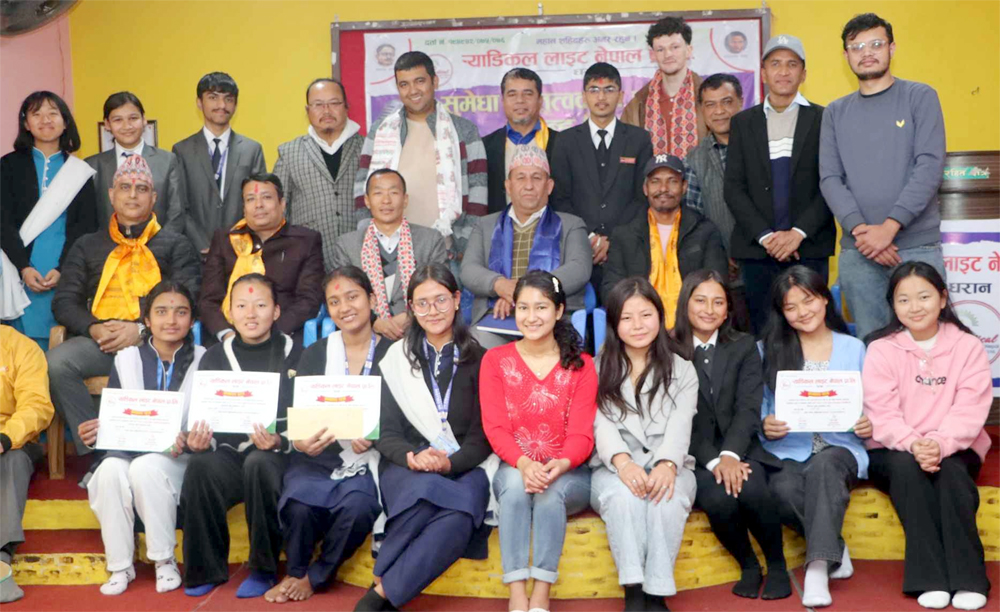 धरान मेघा कलेजका सुवेदी उपमहानगरव्यापी प्लसटुस्तरीय वक्तृत्वकलामा प्रथम