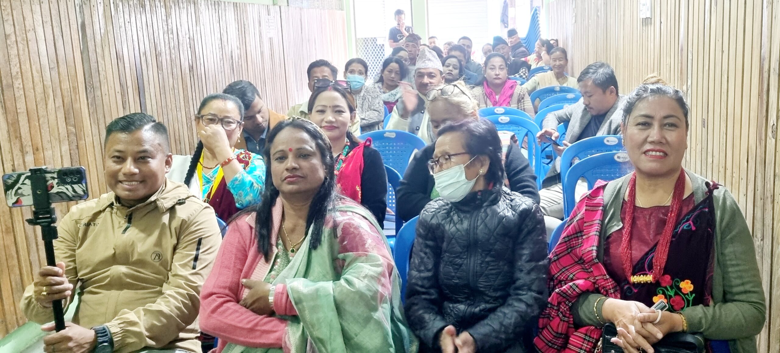 धरानमा तमु ल्होसार र ख्रीष्टमसमा कांग्रेसको शुभकामना आदान–प्रदान तथा चियापान
