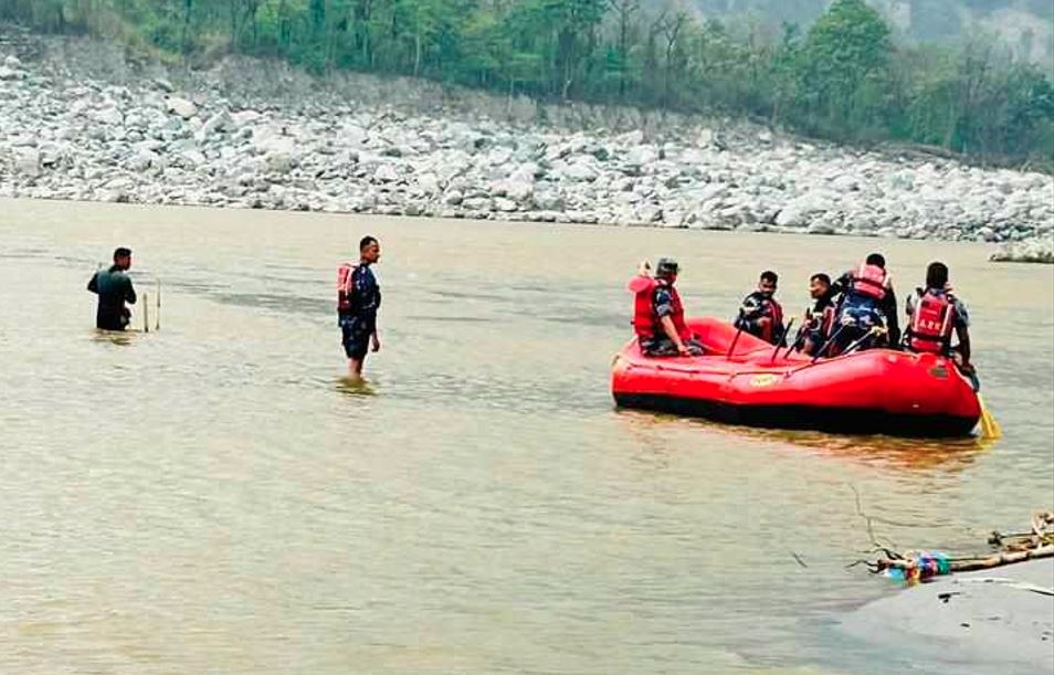 सप्तकोशी नदीमा नुहाउन गएका एकजना बेपत्ता