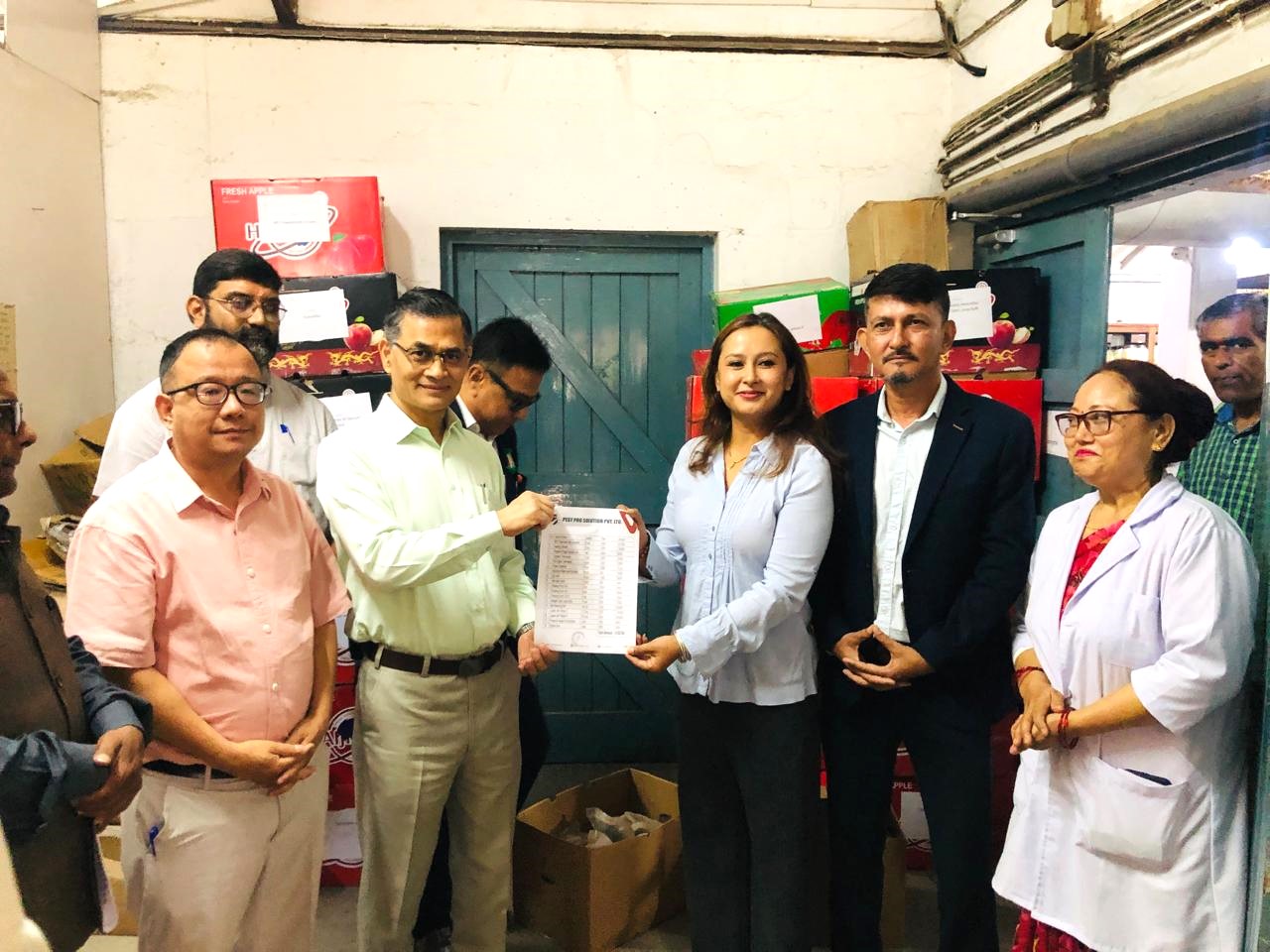 धरानको बीपी प्रतिष्ठानलाई ४८ लाखको मेडिकल सामग्री सहयोग