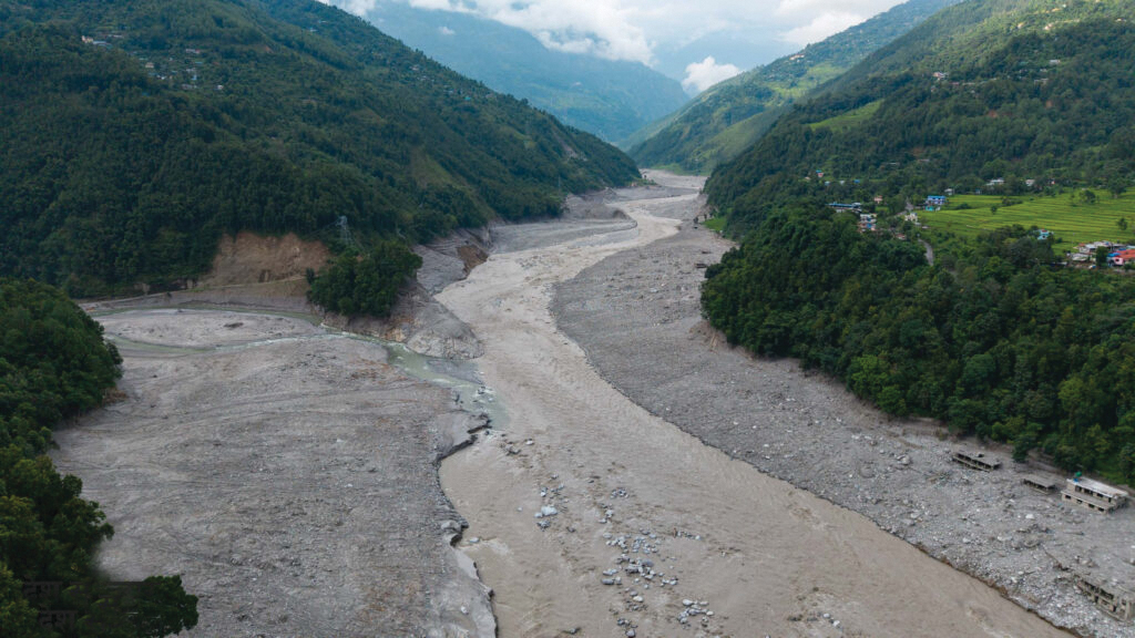 धरानसहित कोशी प्रदेशबाट कतिजना परिवारको सम्पर्कमा आए ?