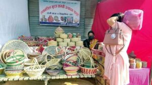 अब सरकारी बैठक, समारोहमा कोसेली हस्तकलाका सामग्री प्रयोग गर्न निर्देश
