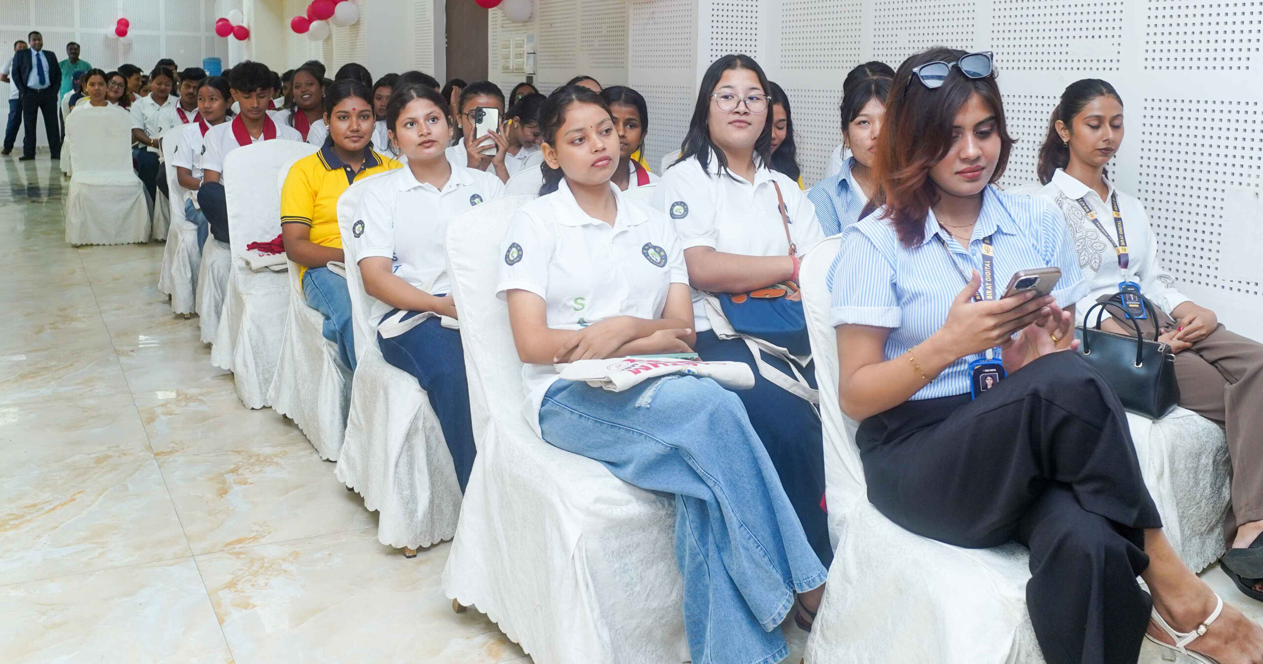 सास्थम कलेजमा बीबीए र बीएचएमका नयाँ विद्यार्थीलाई स्वागत