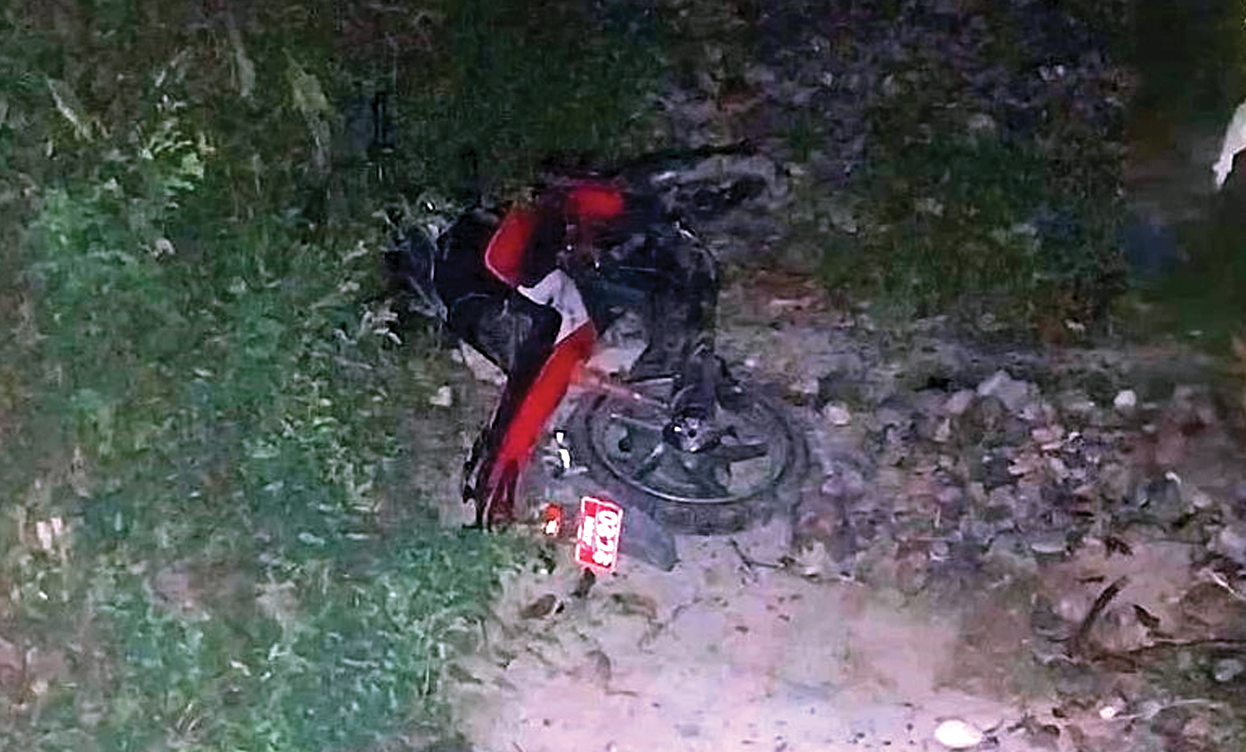 छुट्टाछुट्टै घटनामा दुईजनाको मृत्यु, प्रहरीसहित ६ जना घाइते
