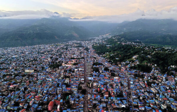 धरानमा कर्मचारी हुँ भन्दै चाडबाडको नाममा पैसा असुल्ने गरेको गुनासो