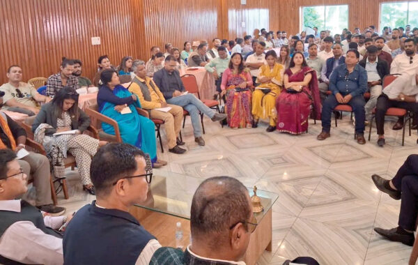 कोशी प्रदेशमा रास्वपाबाट मेयर, उपमेयर, अध्यक्ष बन्न आवेदन दिनेको ओइरो